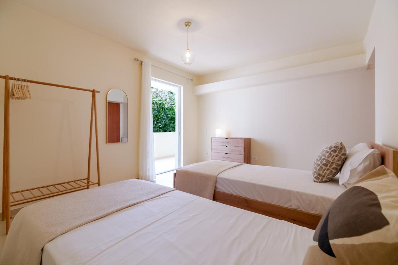 Oikies Luxury Apartments With Private Free Parking Area Ayos Nikolaos Dış mekan fotoğraf