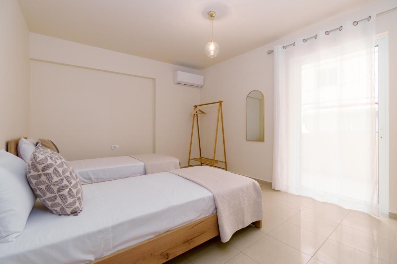 Oikies Luxury Apartments With Private Free Parking Area Ayos Nikolaos Dış mekan fotoğraf
